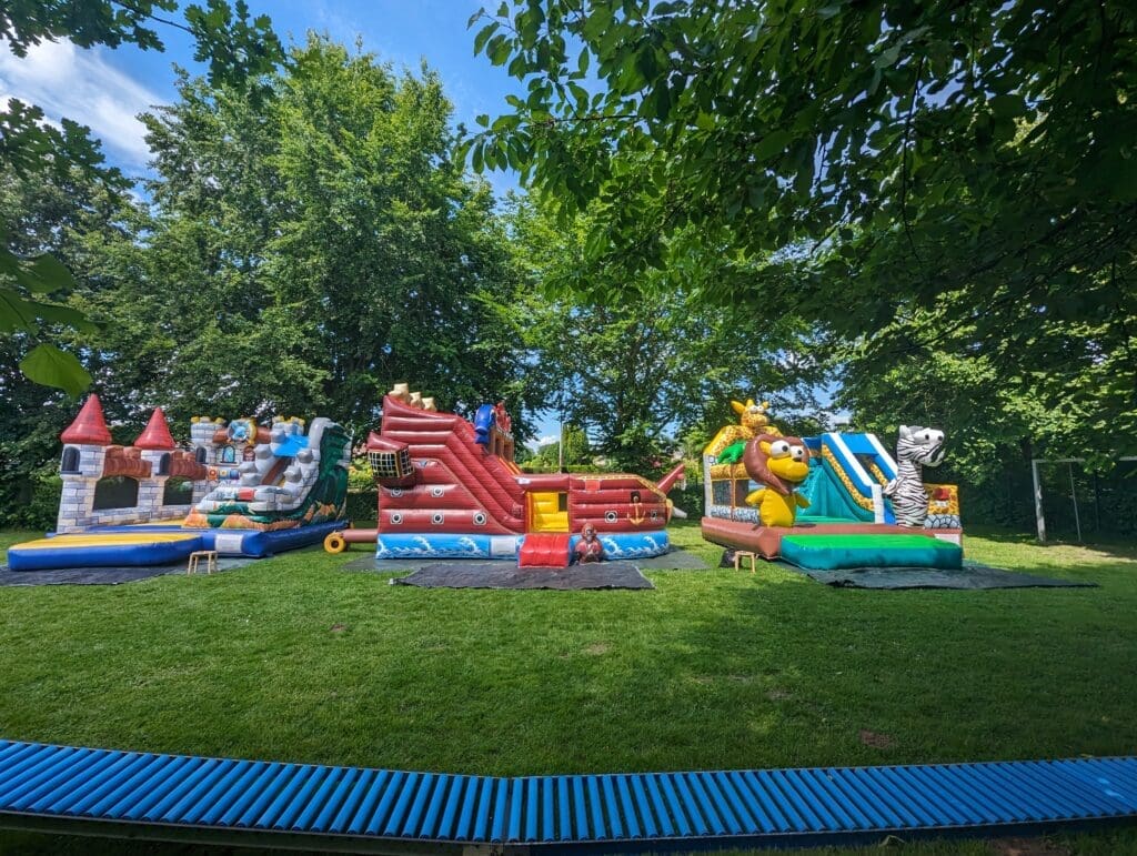 Hüpfburgen mieten
